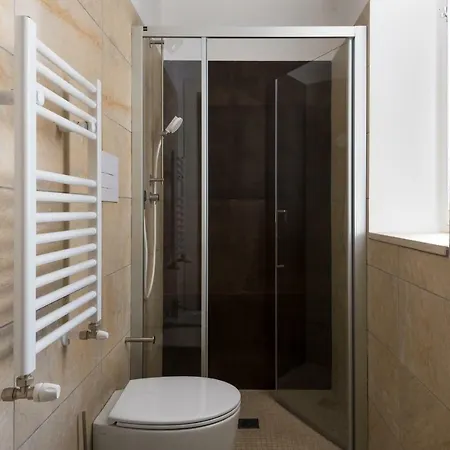 Giudecca Design Homes By Wonderful Italy * Syracuse