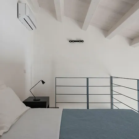 Giudecca Design Homes By Wonderful Italy Syracuse